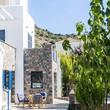 Euphoria In Aegina, A' Marathonas Bay Vendégház *